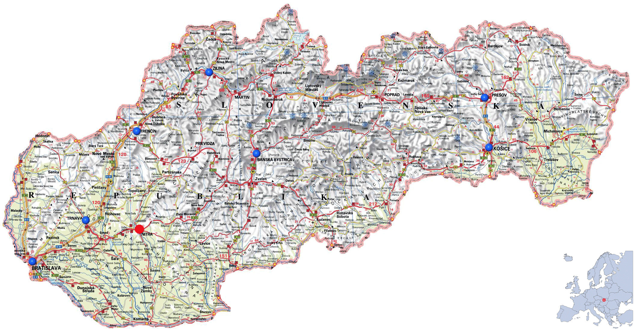 Подробная физическая карта Словакии на словацком языке. Подробнаяфизическая карта Словакии с автодорогами